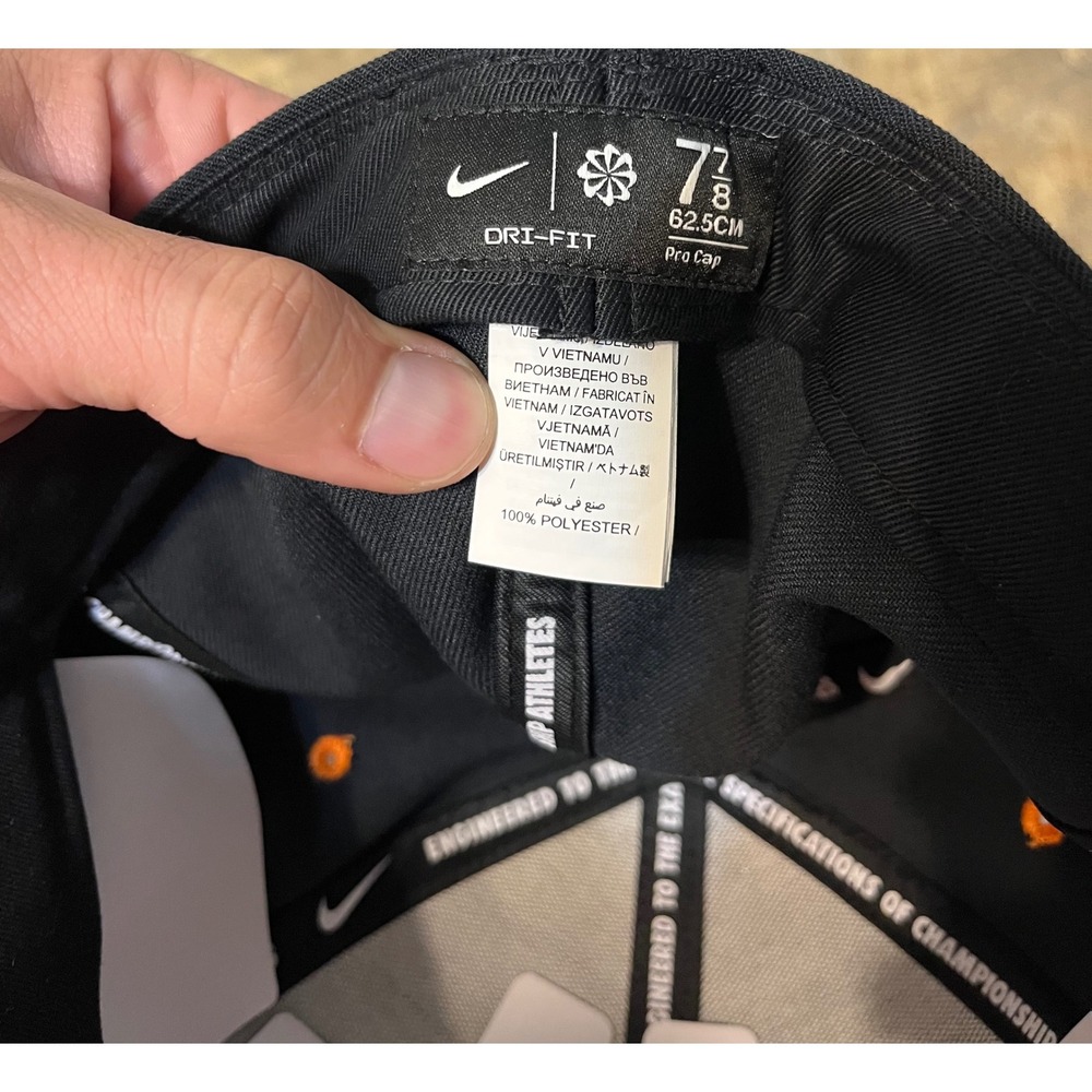 Nike Pro Cap Men 7 5/8 Black NWT Tennessee UT Dri-FIT Fitted Hat Flat Bill - Picture 6 of 6